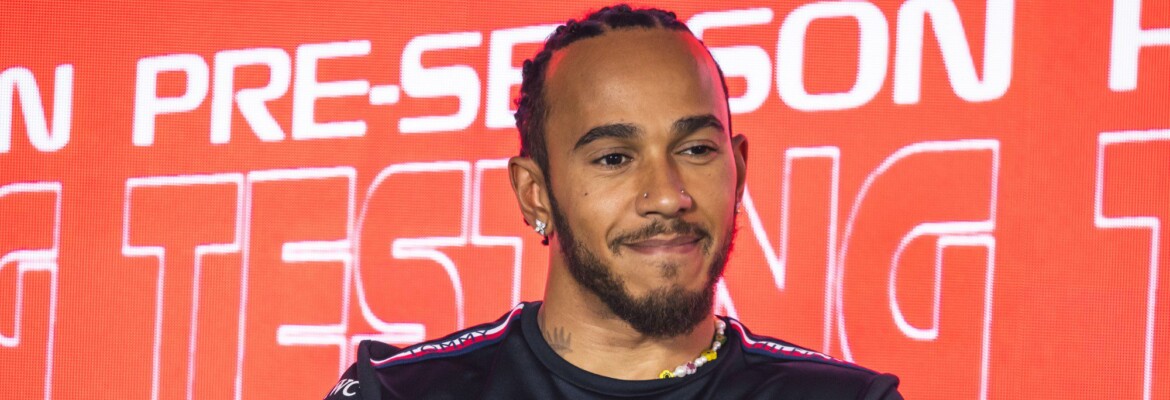 F1: Hamilton relembra estreia na Mercedes em 2013, “tantas pessoas me disseram que estava errado”