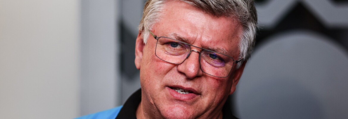 F1: Szafnauer compara pódio de Alonso no Bahrein com o de Pérez em 2014