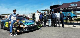 Pilotos da Nascar Brasil, irmãos Leo e Rafael Reis testam carro da Nascar nos EUA