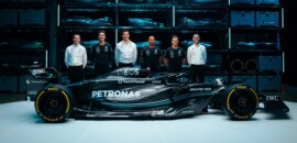 F1: Mercedes W14 retorna preto para 2023; veja as fotos