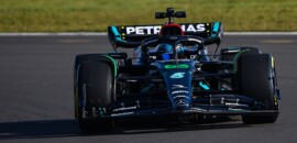 Vídeo: em Silverstone, Hamilton e Russell aceleram Mercedes W14 pela primeira vez