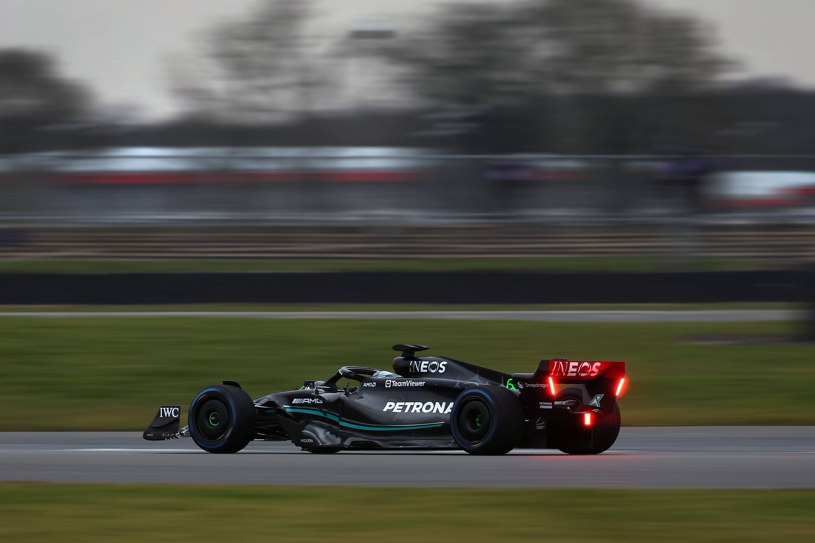 F1: Mercedes fez shakedown do W14 em Silverstone na quinta-feira F1: Mercedes fez shakedown do W14 em Silverstone na quinta-feira