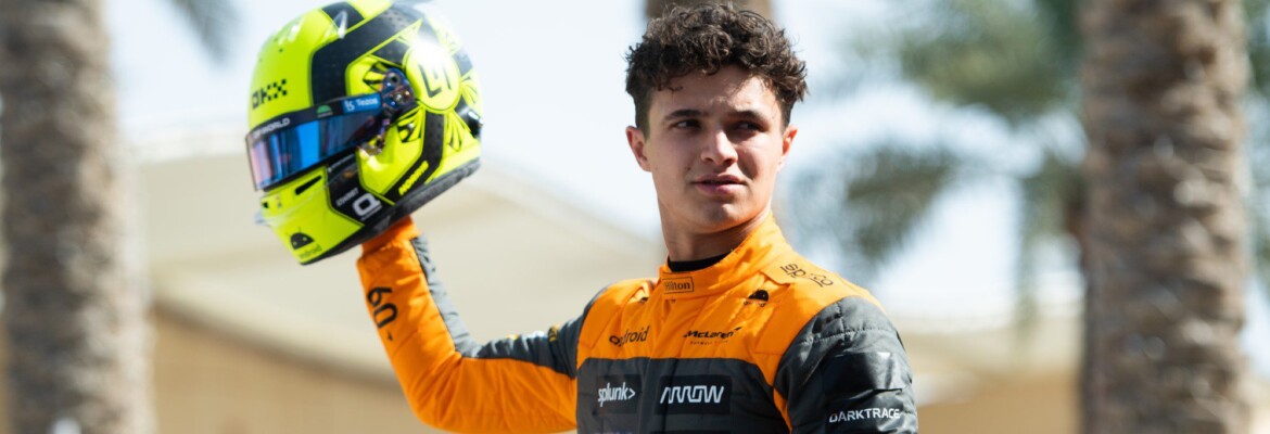 Vídeo: Lando Norris pilota o MCL60 pela primeira vez no Bahrein
