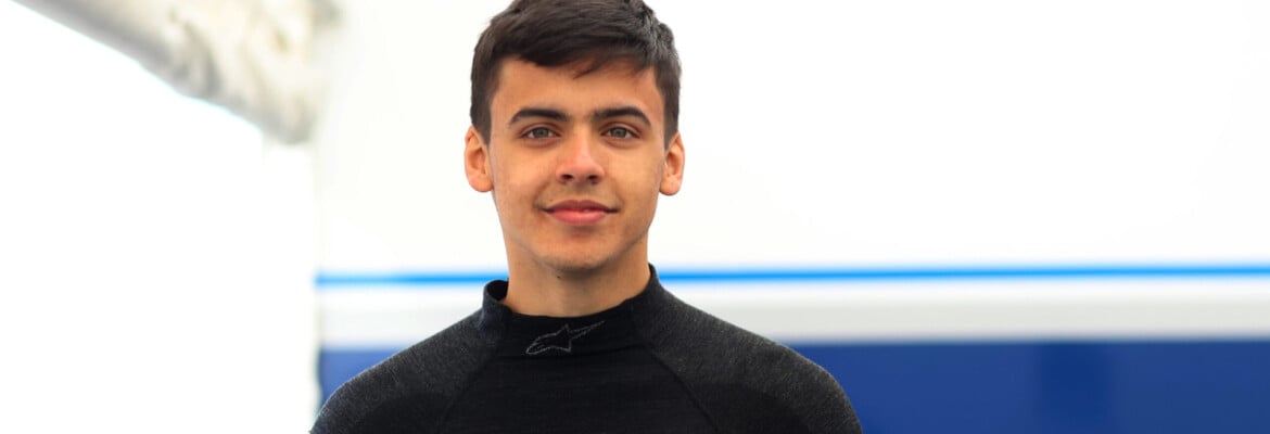 Roberto Faria vai disputar a temporada da FIA F3 pela PHM