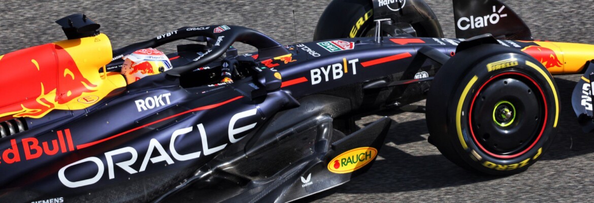 F1: Marko afirma que algo está errado no carro de Verstappen