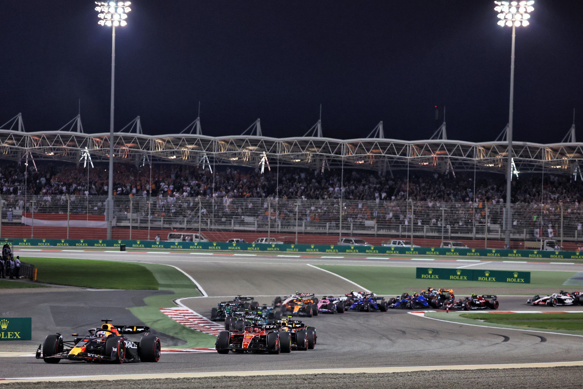 Fotos: Verstappen vence e Alonso sobe ao pódio no GP do Bahrein de F1 F1 2023, Largada, Bahrein