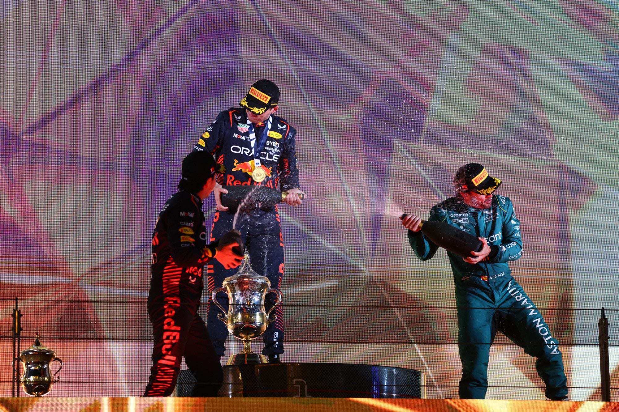 Fotos: Verstappen vence e Alonso sobe ao pódio no GP do Bahrein de F1 F1 2023, Bahrein, Corrida