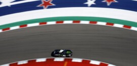 Nascar: Reddick sobrevive a três prorrogações e vence em Austin