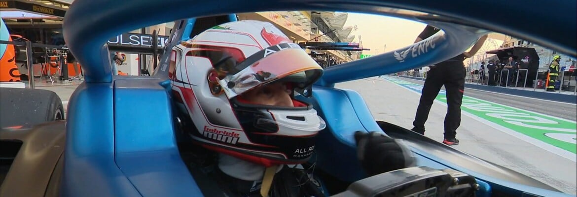 Mini fatura pole position da F3 em Sakhir. Bortoleto completa primeira fila