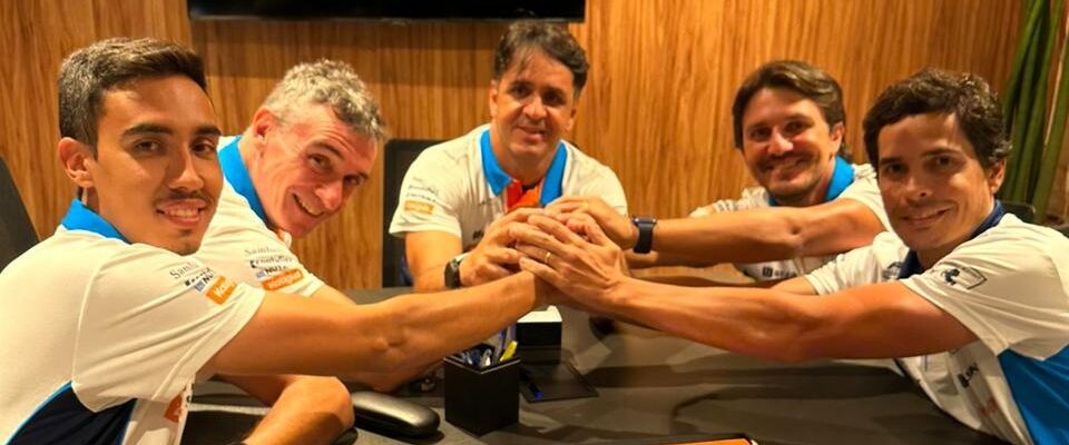 Gomes e Navarro renovam com Cavaleiro Sports para temporada 2023 da Stock Car