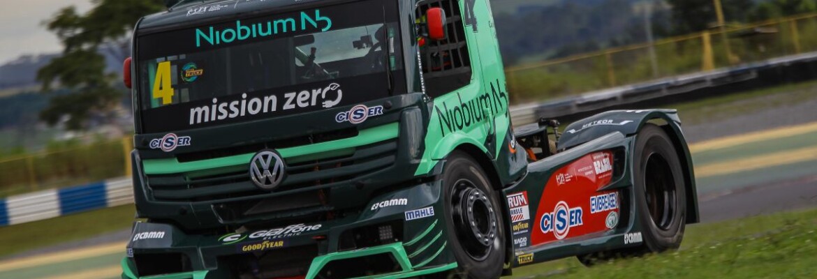 Felipe Giaffone vence na estreia do caminhão híbrido da Volkswagen na Copa Truck em Goiânia