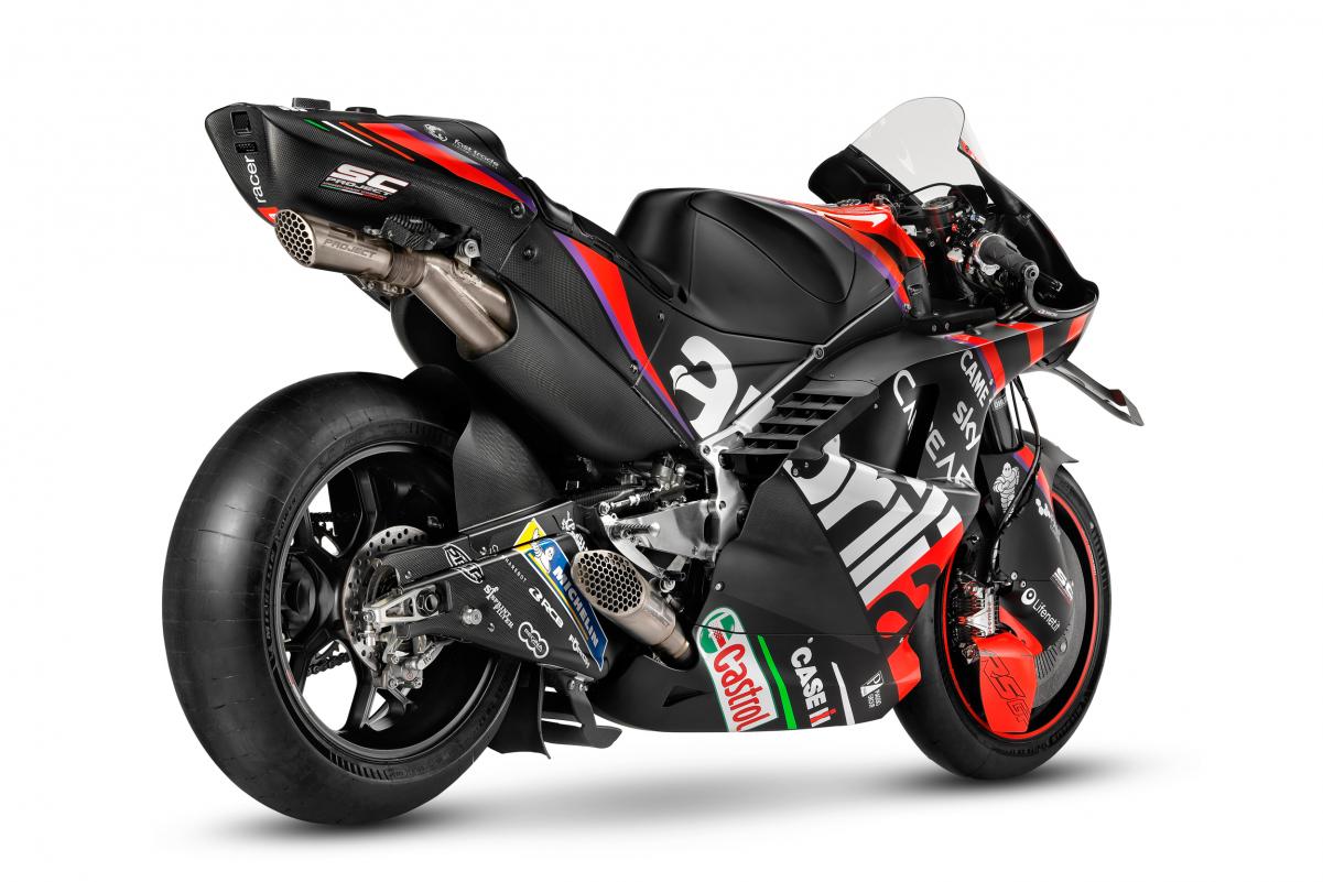 Aprilia exibe layout de moto para temporada 2023 da MotoGP Aleix Espargaró, Maverick Viñales (Aprilia) Lançamento Aprilia - MotoGP 2023