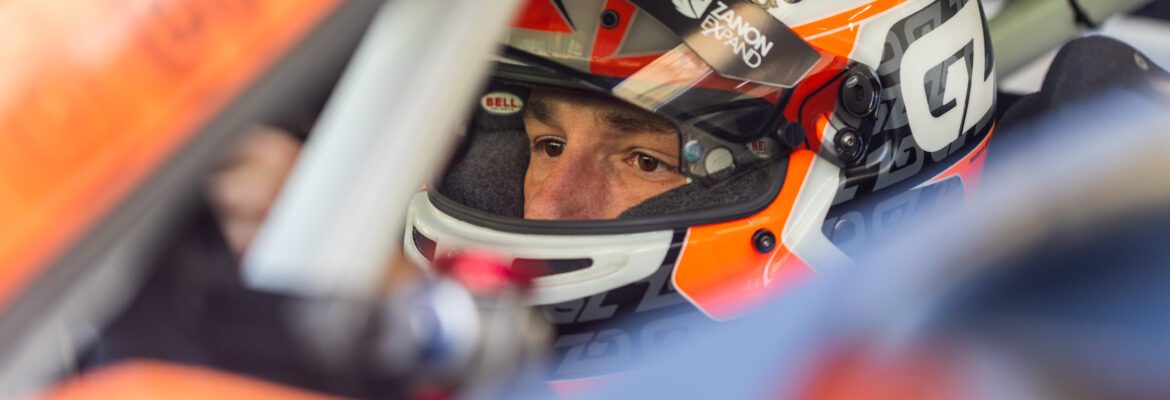 Zanon faz balanço positivo da etapa inaugural da Porsche Cup Brasil em Interlagos