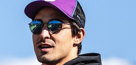 Digo Baptista apresenta carro de 2023 com novos patrocínios na Stock Car