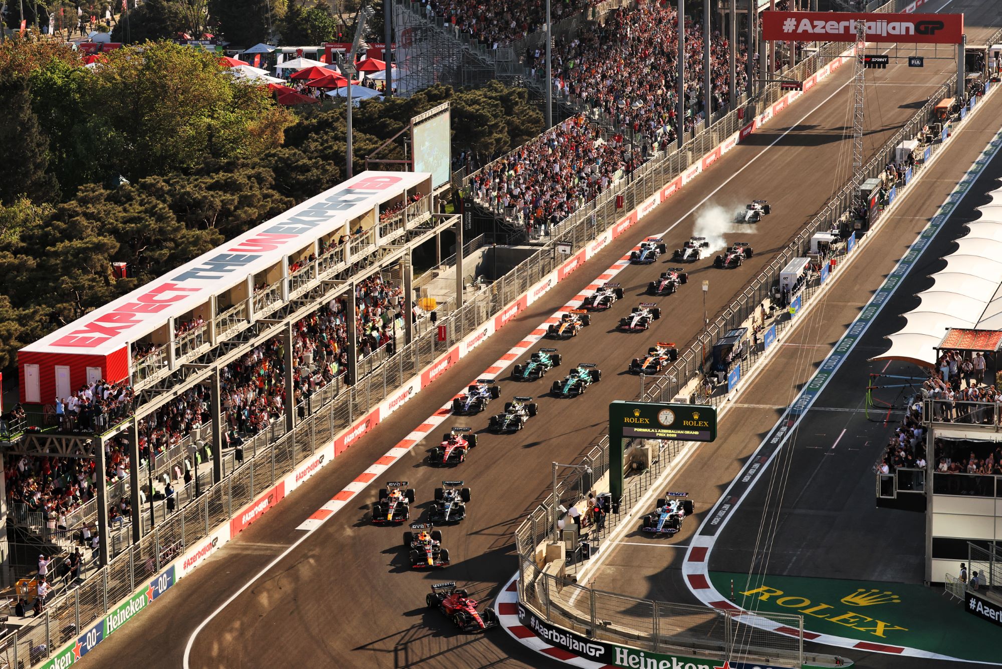 Fotos: as imagens da Sprint do GP do Azerbaijão, marcada por discussão entre Verstappen e Russell F1 2023, GP do Azerbaijão, Baku, Sprint