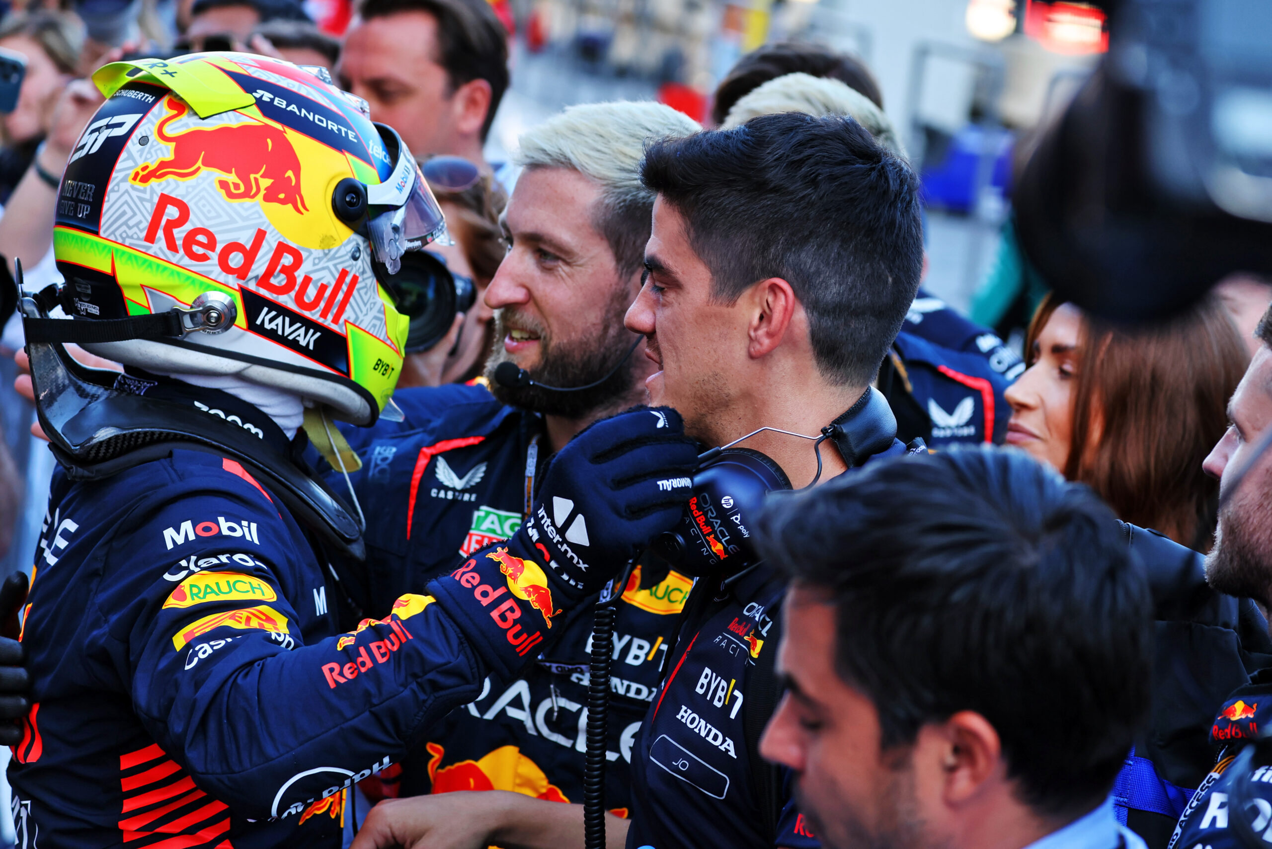 Fotos: as imagens da Sprint do GP do Azerbaijão, marcada por discussão entre Verstappen e Russell F1 2023, GP do Azerbaijão, Baku, Sprint