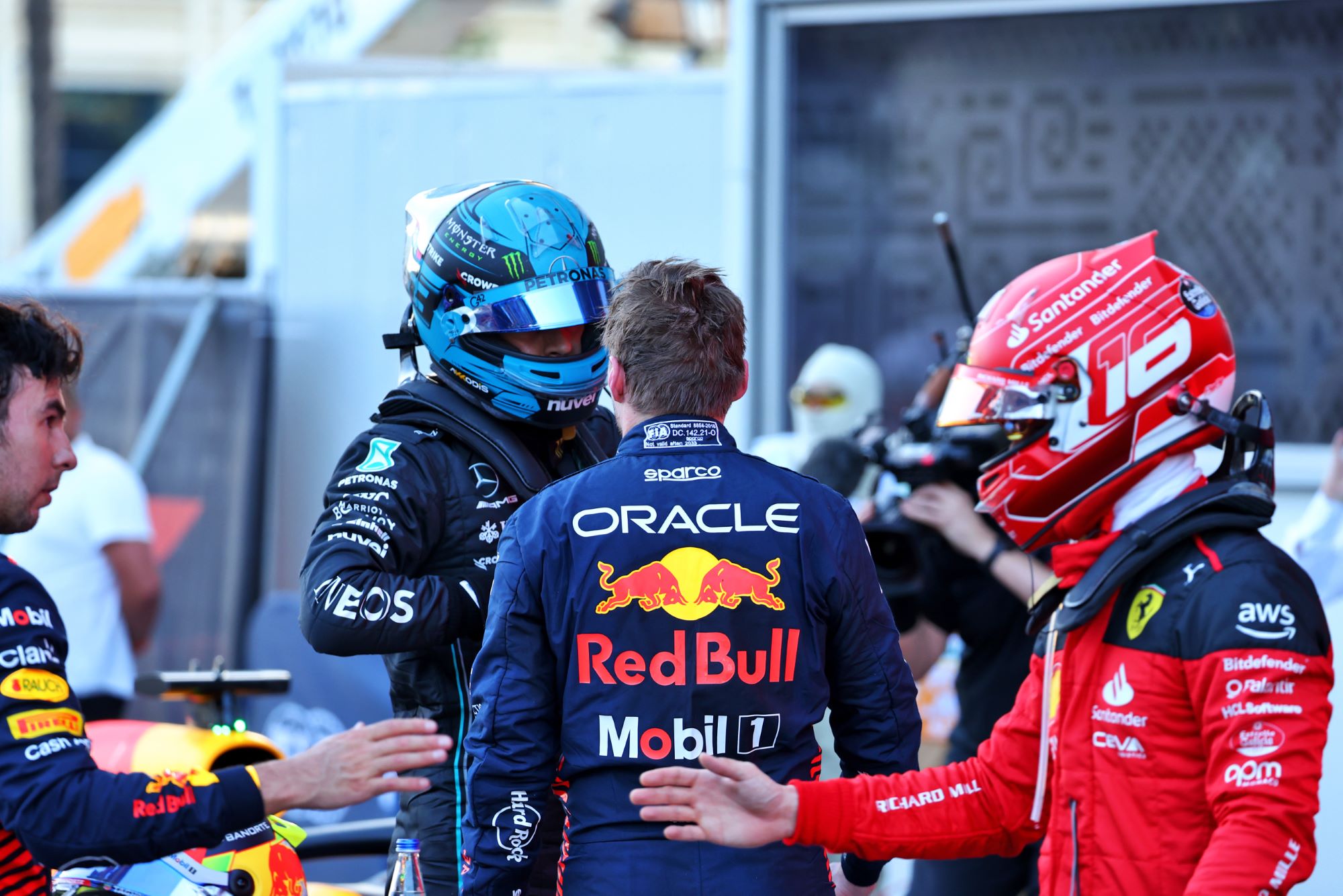 Fotos: as imagens da Sprint do GP do Azerbaijão, marcada por discussão entre Verstappen e Russell F1 2023, GP do Azerbaijão, Baku, Sprint