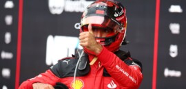 F1: Sainz diz estar pronto para o GP de Mônaco após rumores de lesão na perna