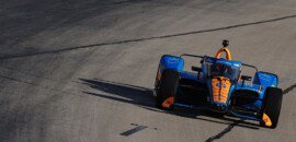 Felix Rosenqvist fatura pole position da Indy no Texas