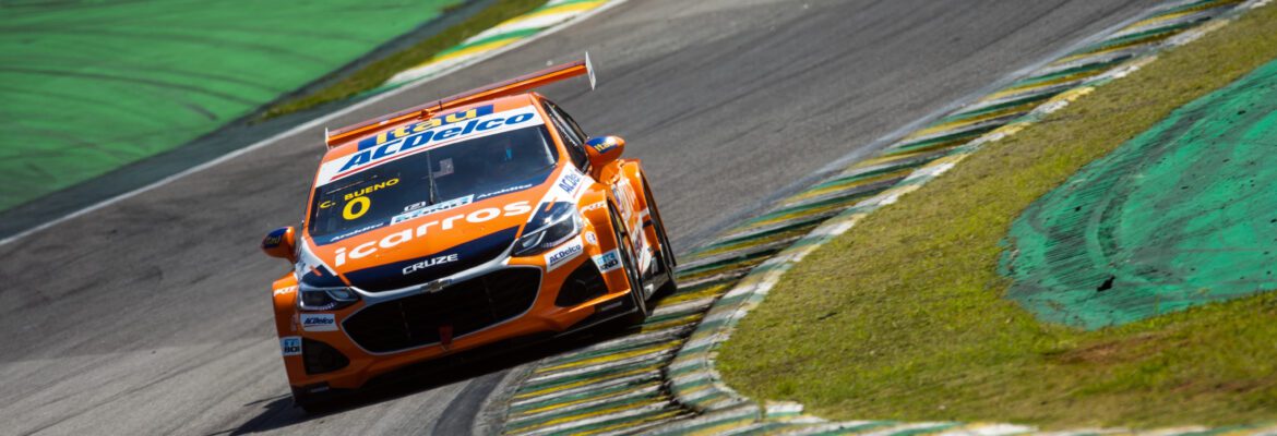 Cacá Bueno mostra bom ritmo após sexta-feira de treinos em Interlagos