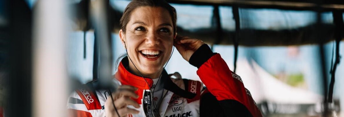 Legge assina com Dale Coyne e volta à Indy 500 com patrocínio de marca de cosméticos