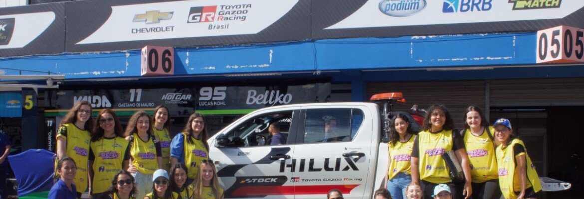 TOYOTA GAZOO Racing incentiva participação feminina no automobilismo em parceria com Girls Like Racing