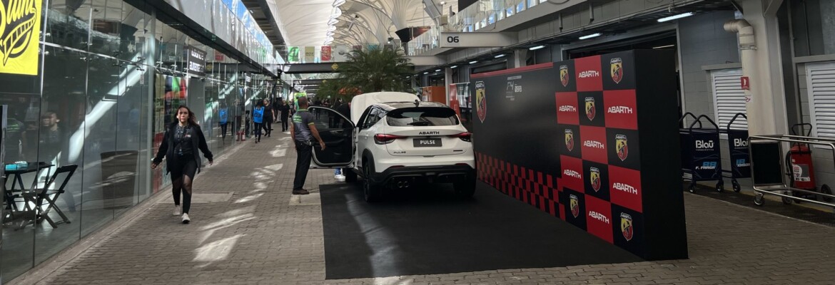 Mundo virtual, exposição, troféu dos campeões: fãs contam com ação dentro e fora das pistas em Interlagos