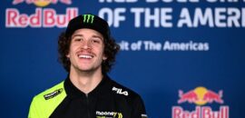 Líder da MotoGP, Bezzecchi diz que “mantém pés no chão” após vitória