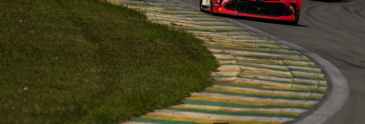 Forçado a uma parada extra por perda da porta, Ricardo Zonta tem resultado discreto na etapa de Interlagos