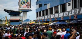 Visitação aos boxes na Stock Car dá oportunidade de encontro entre fãs e pilotos