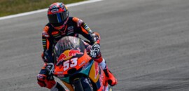 Öncü crava pole position na Moto3 na Espanha; Moreira é 14º