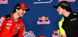 Rossi: será “difícil de administrar” relação Bagnaia-Bezzecchi em duelo na MotoGP