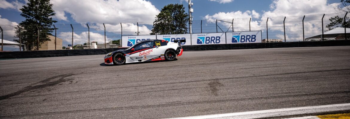 Robe termina como mais rápido primeiro dia de treinos da Stock Series em Interlagos