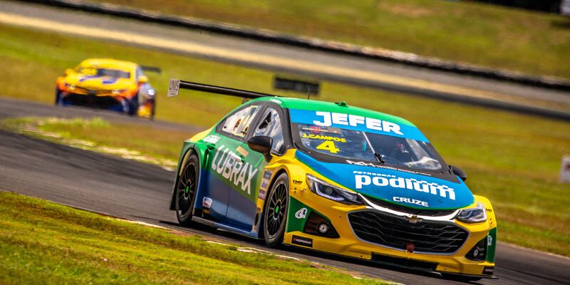Campos mira pódio na Stock Car para comemorar nascimento da filha