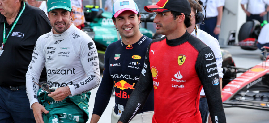F1: Sainz y Alonso querrían volver a la clasificación a una vuelta