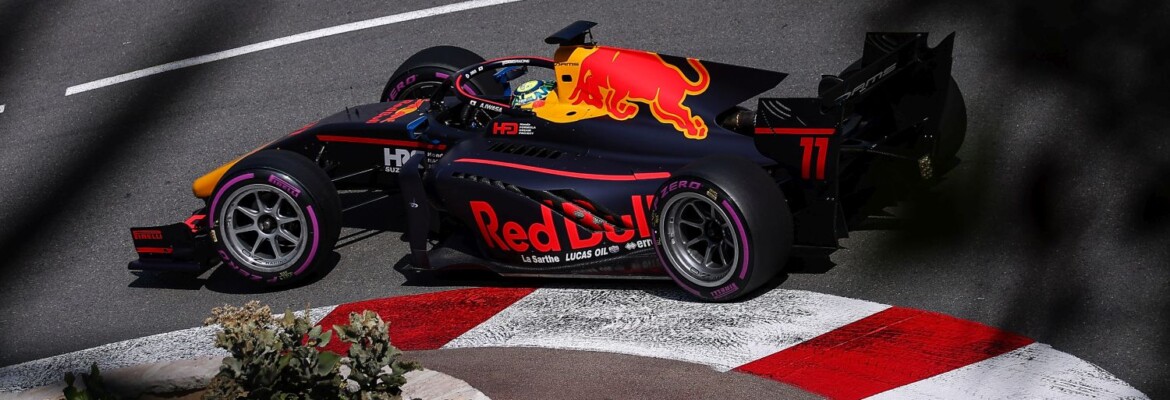 F2: Iwasa vê Hadjar quebrar e vence corrida 1 em Mônaco