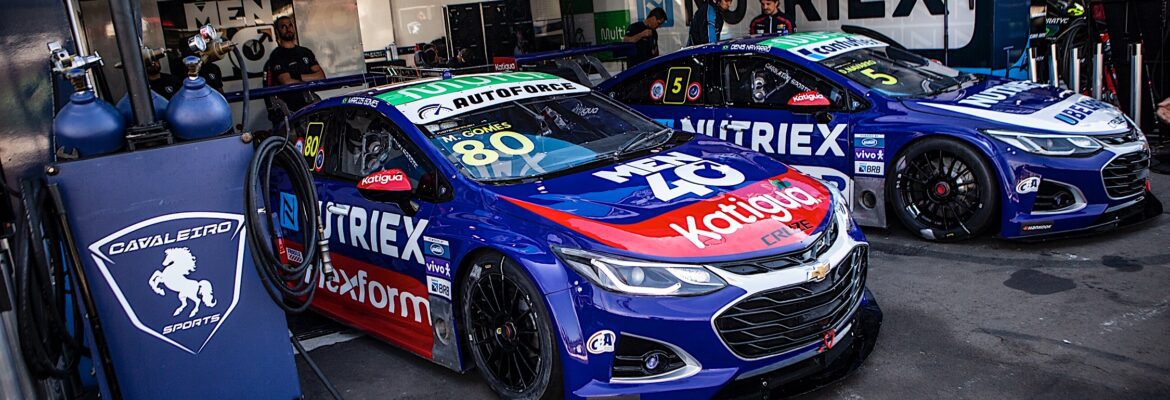 Cavaleiro Sports conquista duplo Top-10 com Navarro e Gomes na Stock Car