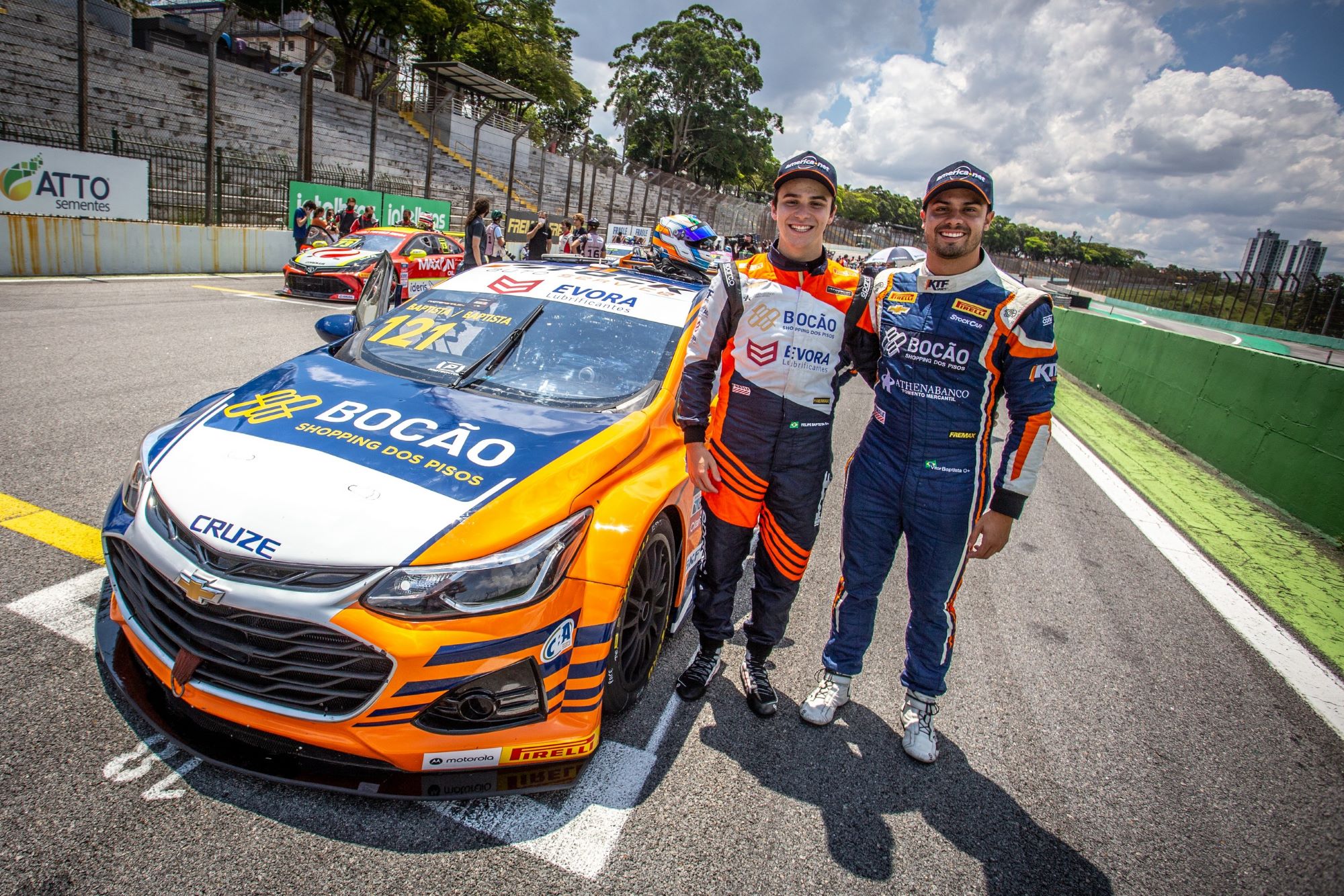 Famílias promovem renovação no automobilismo brasileiro Famílias promovem renovação no automobilismo brasileiro