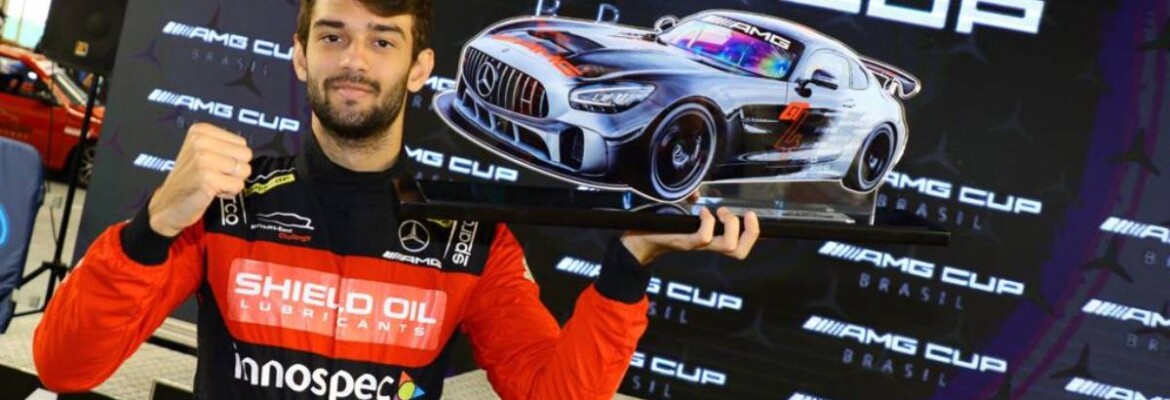 De olho na ponta da AMG Cup Brasil, Enzo Gianfratti corre em Interlagos