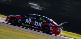 Stock Car: Barrichello surpreende e vence corrida 2 em Tarumã