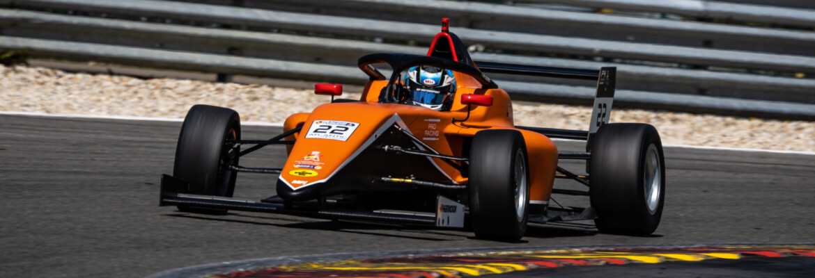 Pedro Clerot fatura segunda vitória em Spa na F4 Espanhola