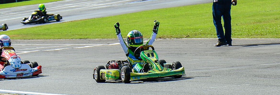 Vicente da Silva é destaque no Campeonato Sul-Brasileiro de Kart