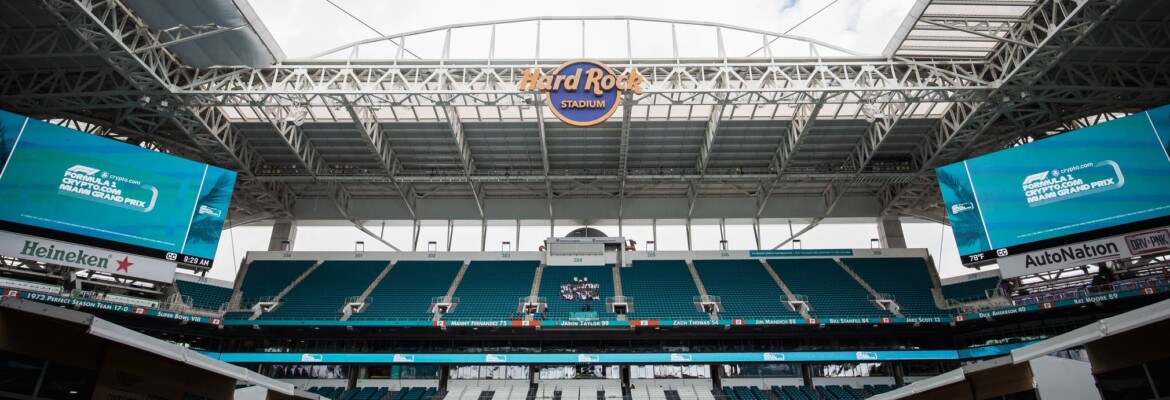 F1: GP de Miami estuda corrida noturna, mas mudança em 2024 é improvável