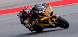 Sam Lowes bate Acosta por 0s005 e termina sexta na frente na Moto2 na França