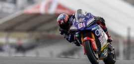 Torres passa Garzó na última volta e vence primeira da MotoE em 2023