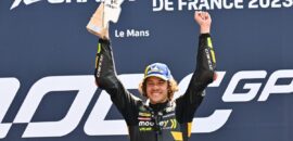 Bezzecchi celebra vitória em Le Mans: “consegui ficar fora das confusões”