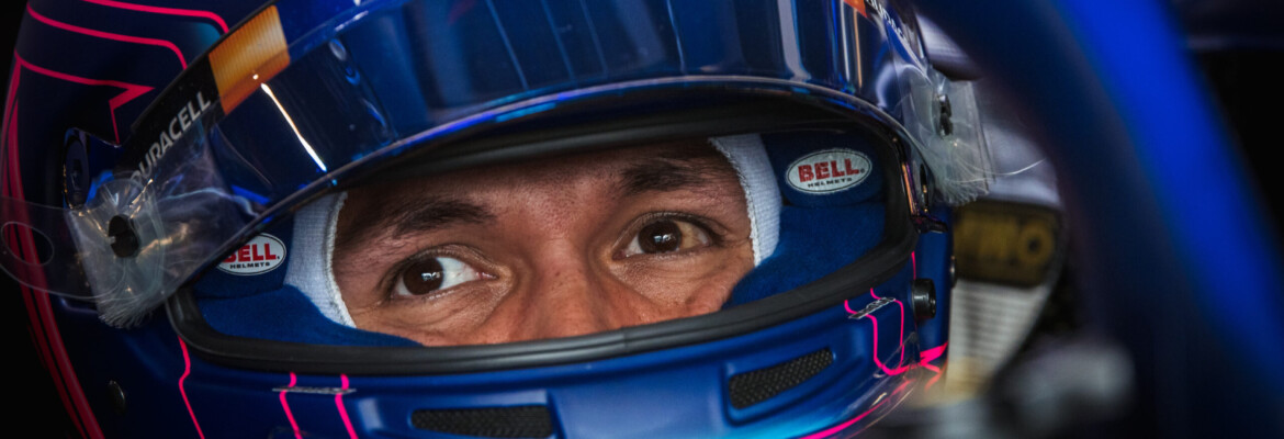 F1: Albon em alta. Jornalista acredita em retorno para a Red Bull
