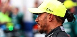 F1: Hamilton ficou otimista para 2024 depois de visita à fábrica da Mercedes