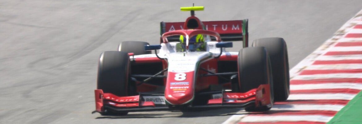 F2: Bearman bate Fittipaldi e fatura pole position na Espanha