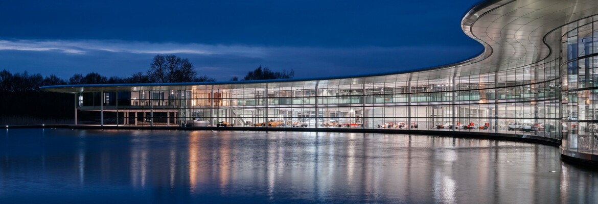 F1: McLaren em parceria com startup de turismo abre as portas das instalações em Woking para os fãs